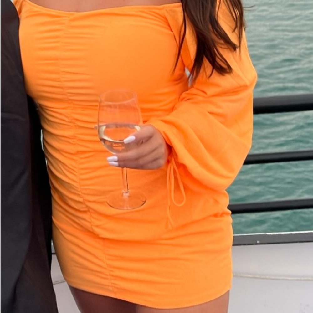 BRIGHT ORANGE PUFF SLEEVE DRESS
